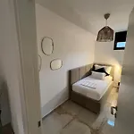 Cube S Διαμέρισμα