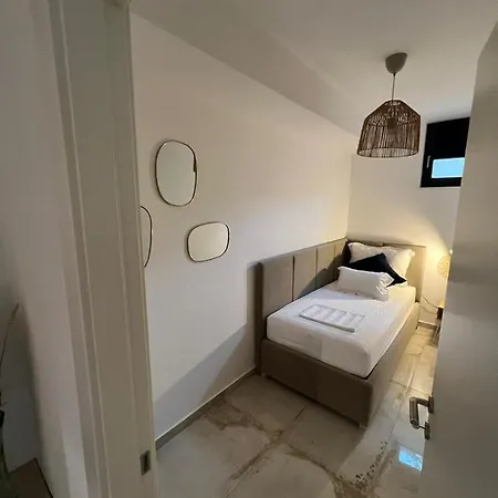 Cube S Apartment