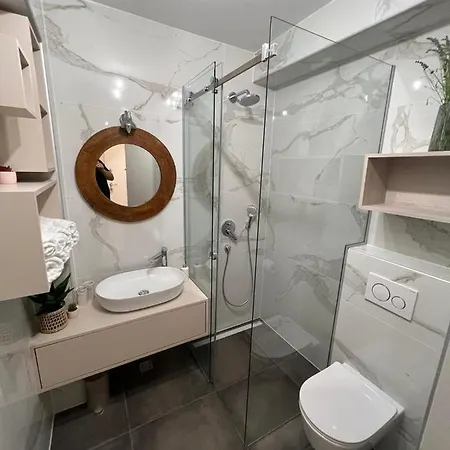 Cube S Apartment *