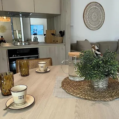 Cube S Apartment
